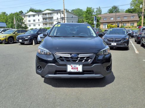 Used 2023 Subaru Crosstrek 2.0i image 2