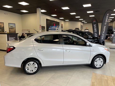 New 2024 Mitsubishi Mirage G4 ES image 6