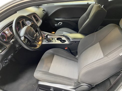 Used 2023 Dodge Challenger SXT w/ Blacktop Package image 17