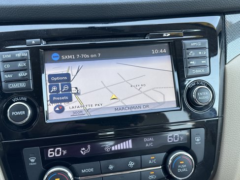 Used 2014 Nissan Rogue SL image 29