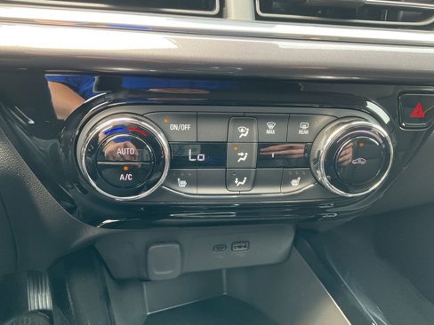 New 2025 Chevrolet Trax ACTIV w/ Driver Confidence Package image 8