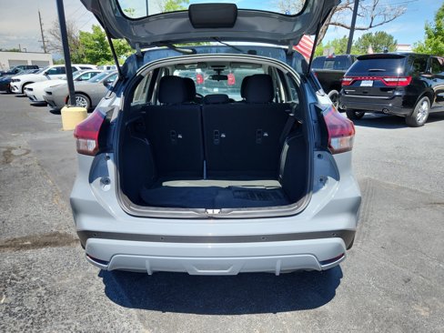 Used 2022 Nissan Kicks SV image 33