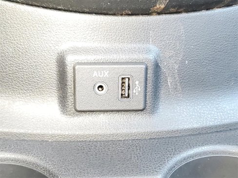 Used 2019 Nissan Versa S Plus image 28
