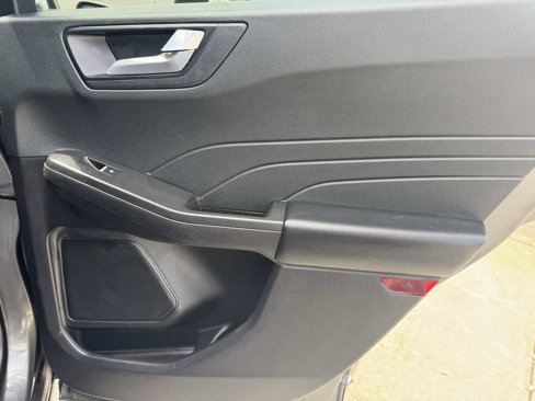 Used 2021 Ford Escape SEL image 24