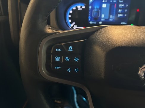Used 2024 Ford Bronco Badlands image 30