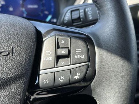 Used 2022 Ford Escape SEL w/ Technology Package image 16
