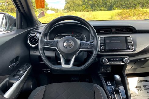 Used 2019 Nissan Kicks SV w/ Exterior Package image 6