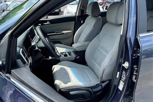Used 2020 Kia Sportage LX image 27