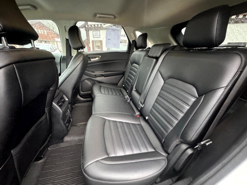 Used 2022 Ford Edge SEL w/ Convenience Package image 21