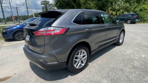 Used 2024 Ford Edge SEL image 8