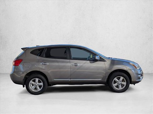 Used 2013 Nissan Rogue S w/ Special Edition Pkg image 4