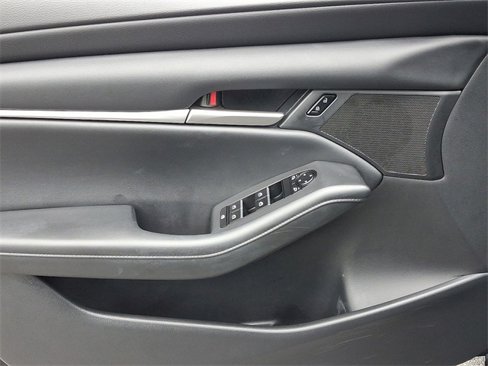 Used 2023 MAZDA MAZDA3 s image 12