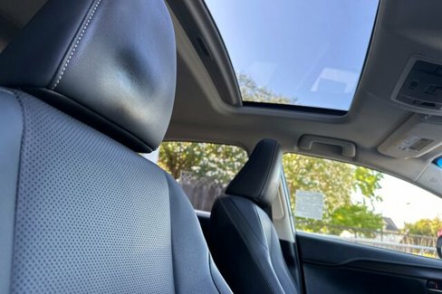 Used 2016 Lexus NX 300h AWD image 17