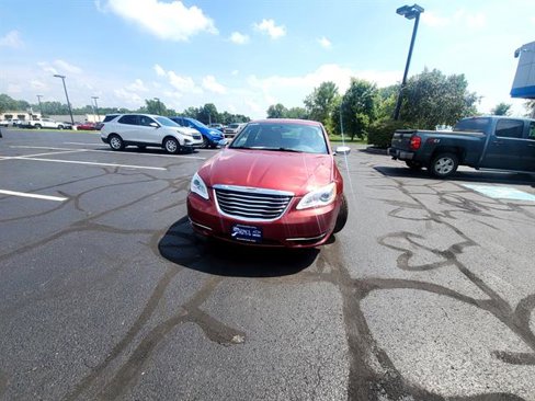 Used 2013 Chrysler 200 Limited w/ Sun/Sound Group image 12
