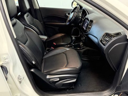 Used 2021 Jeep Compass Limited image 28