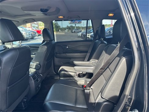 Used 2019 Honda Pilot Elite image 10