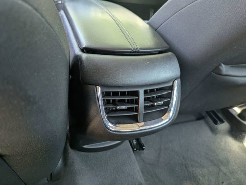 Used 2022 Chevrolet Malibu LT image 29