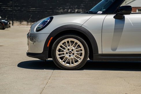 Certified 2025 MINI Cooper S image 8