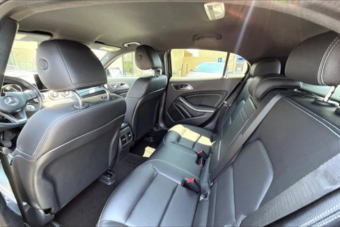 Used 2020 Mercedes-Benz GLA 250 image 16