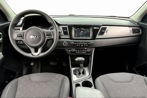 Certified 2019 Kia Niro LX image 15