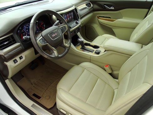 Used 2019 GMC Acadia Denali w/ Technology Package image 9