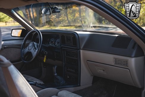 Used 1988 Ford Thunderbird image 23