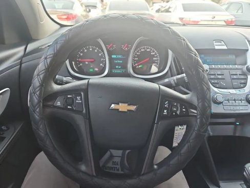 Used 2013 Chevrolet Equinox LS image 35