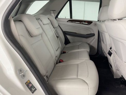 Used 2015 Mercedes-Benz ML 350 2WD image 30