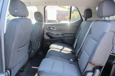 Used 2020 Chevrolet Traverse LS image 34