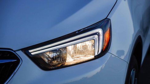 Used 2022 Buick Encore Preferred w/ Safety Package image 5