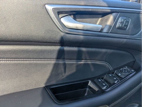 Certified 2019 Ford Edge Titanium w/ Equipment Group 301A image 14