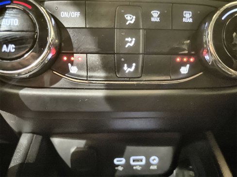 Certified 2023 Chevrolet TrailBlazer LT w/ Convenience Package image 32