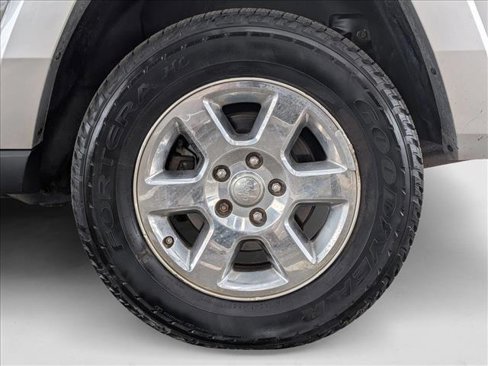 Used 2006 Jeep Commander Limited image 7