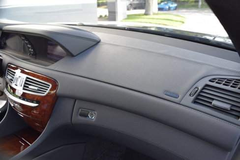 Used 2013 Mercedes-Benz CL 550 4MATIC image 48