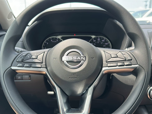 New 2025 Nissan Sentra SV image 17