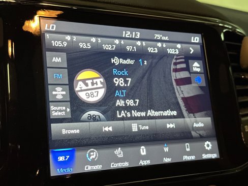 Certified 2021 Jeep Grand Cherokee Laredo X image 17