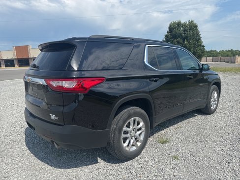 Used 2021 Chevrolet Traverse LT image 6