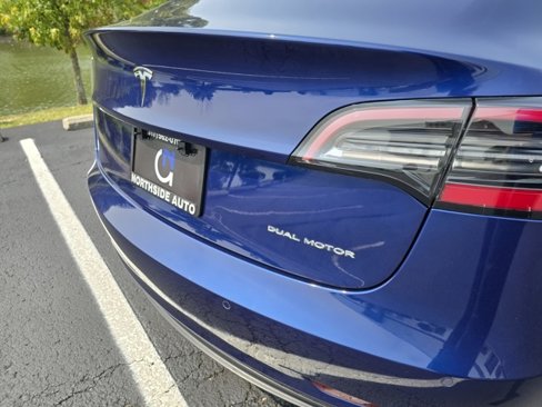Used 2018 Tesla Model 3 Long Range image 7