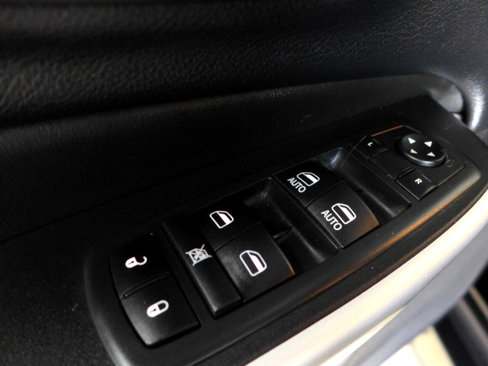 Used 2018 Jeep Cherokee Trailhawk w/ Quick Order Package 27L image 64