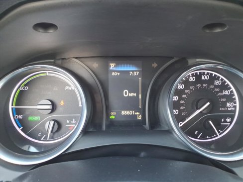 Certified 2019 Toyota Camry SE image 24