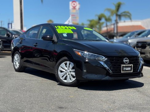 Used 2024 Nissan Sentra S image 2