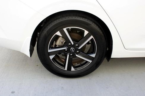 Used 2024 Nissan Sentra SV image 36