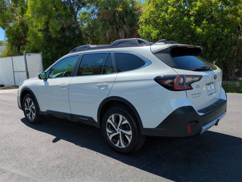 Used 2022 Subaru Outback Limited XT image 6