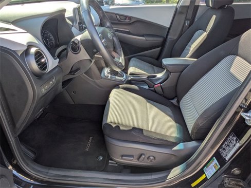 Used 2018 Hyundai Kona SEL image 12