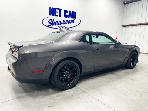 Used 2022 Dodge Challenger SRT Hellcat image 8