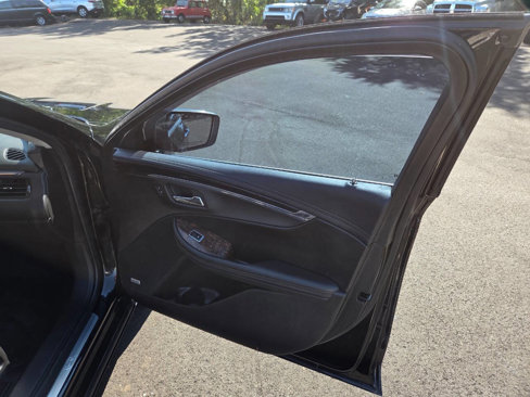 Used 2015 Chevrolet Impala LTZ image 7