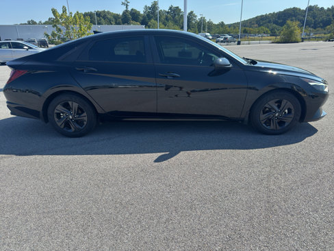 Used 2022 Hyundai Elantra SEL w/ Convenience Package image 7