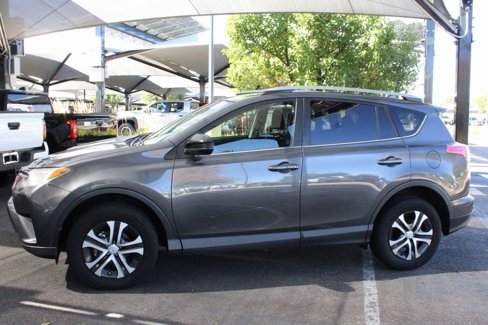 Used 2017 Toyota RAV4 LE image 11
