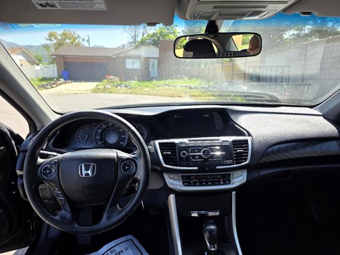 Used 2013 Honda Accord Sport image 9