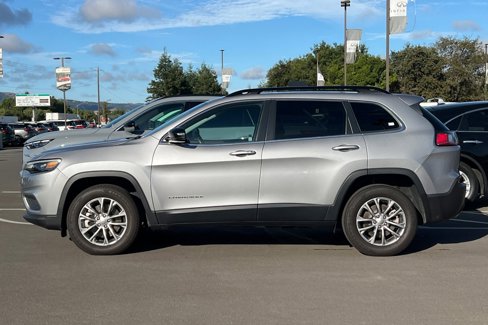 Used 2022 Jeep Cherokee Latitude Lux image 7